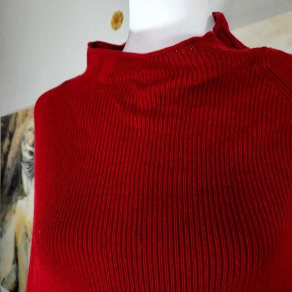 NEW with defects MICHAEL L STARS sweater color maroon size S. - Picture 9 of 10